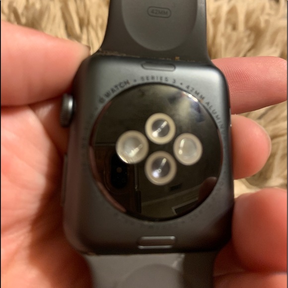 Apple Watch - Picture 3 of 3
